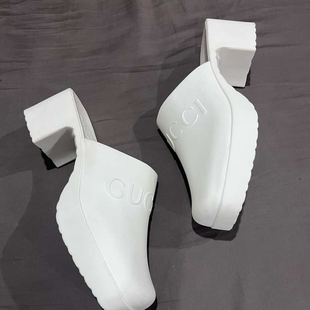 Gucci Women's White Chunky Heel Mules